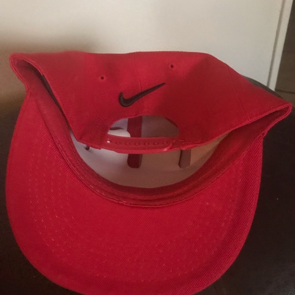 Nike Ball Cap - Picture 2 of 3